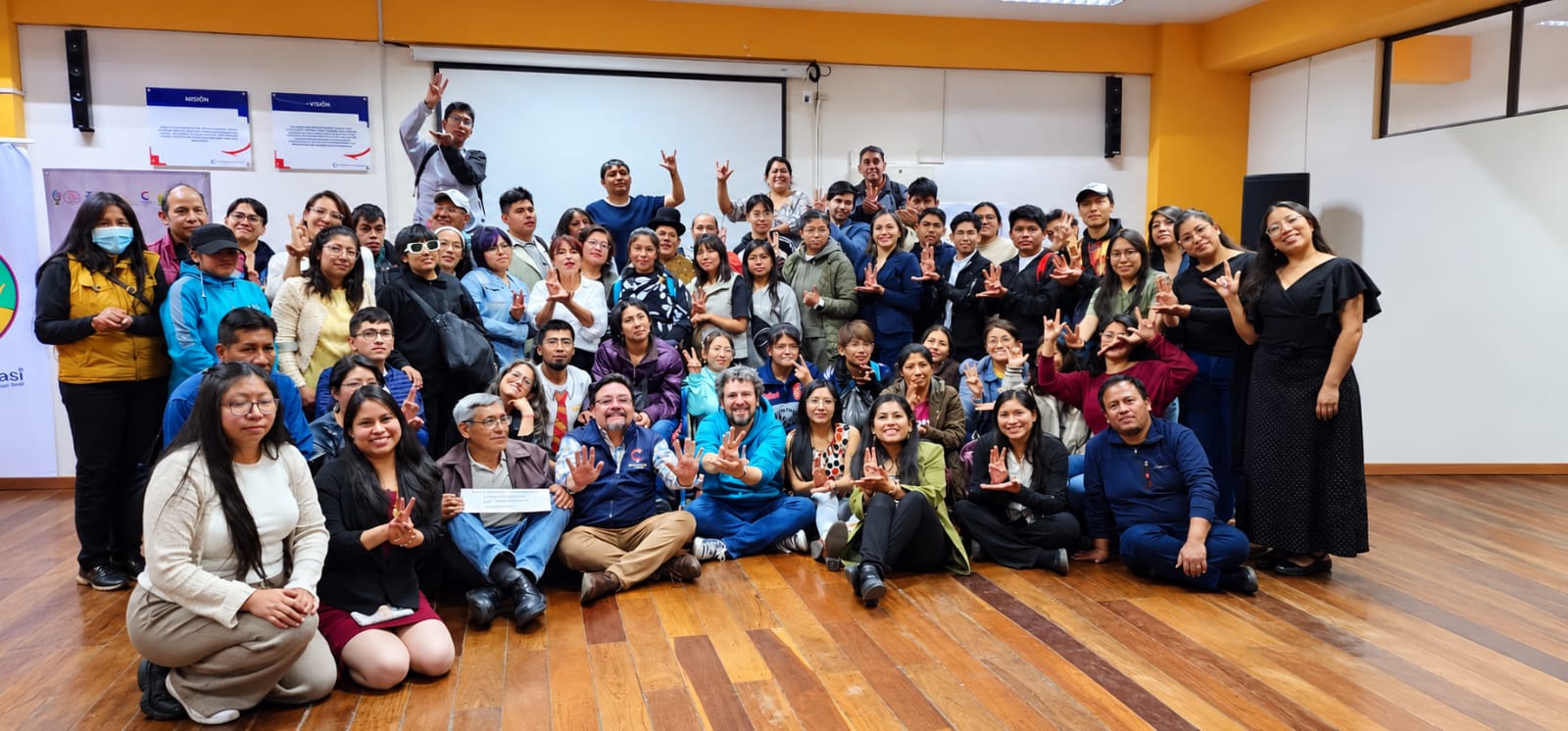 Tawa celebra 11 años derribando barreras y acompañando los sueños de estudiantes con discapacidad en la UMSA